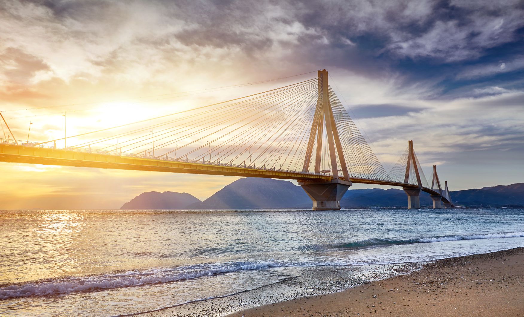 https://cdn2.hubspot.net/hubfs/5873592/itinerary/photos3/Patras1_Greece_Itinerary_Main.jpg