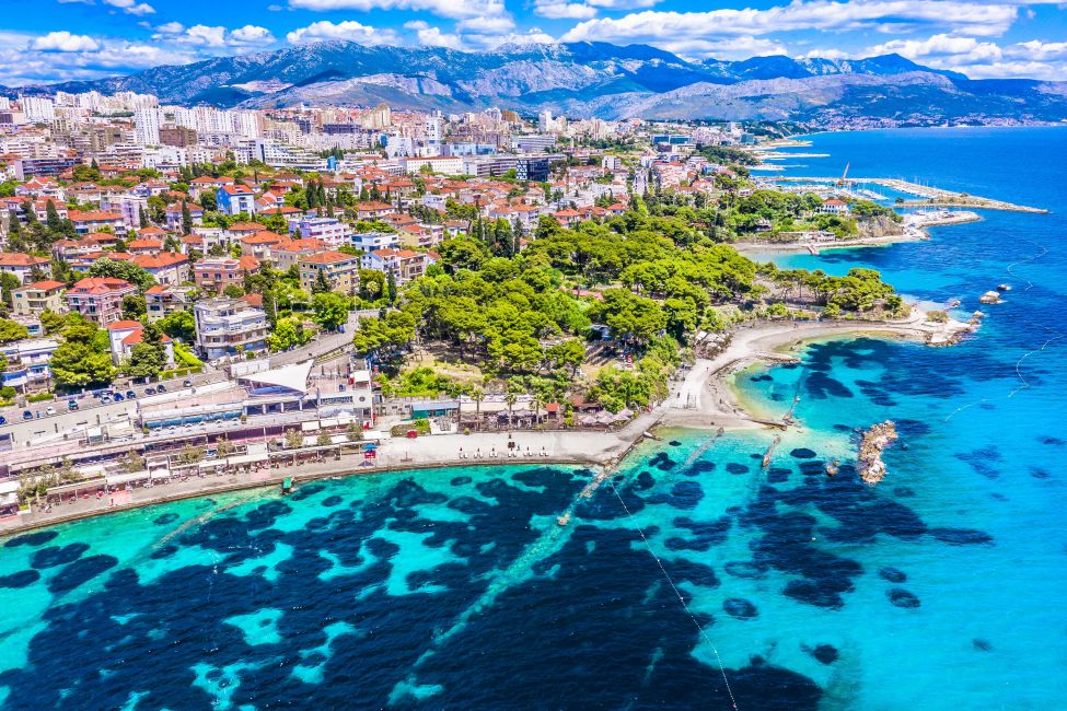 https://cdn2.hubspot.net/hubfs/5873592/itinerary/photos3/Split1_Croatia_Itinerary_Main.jpg