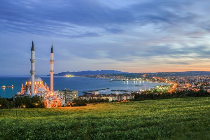https://cdn2.hubspot.net/hubfs/5873592/itinerary/photos3/Tekirdağ1_Turkey_Itinerary_Main.jpg